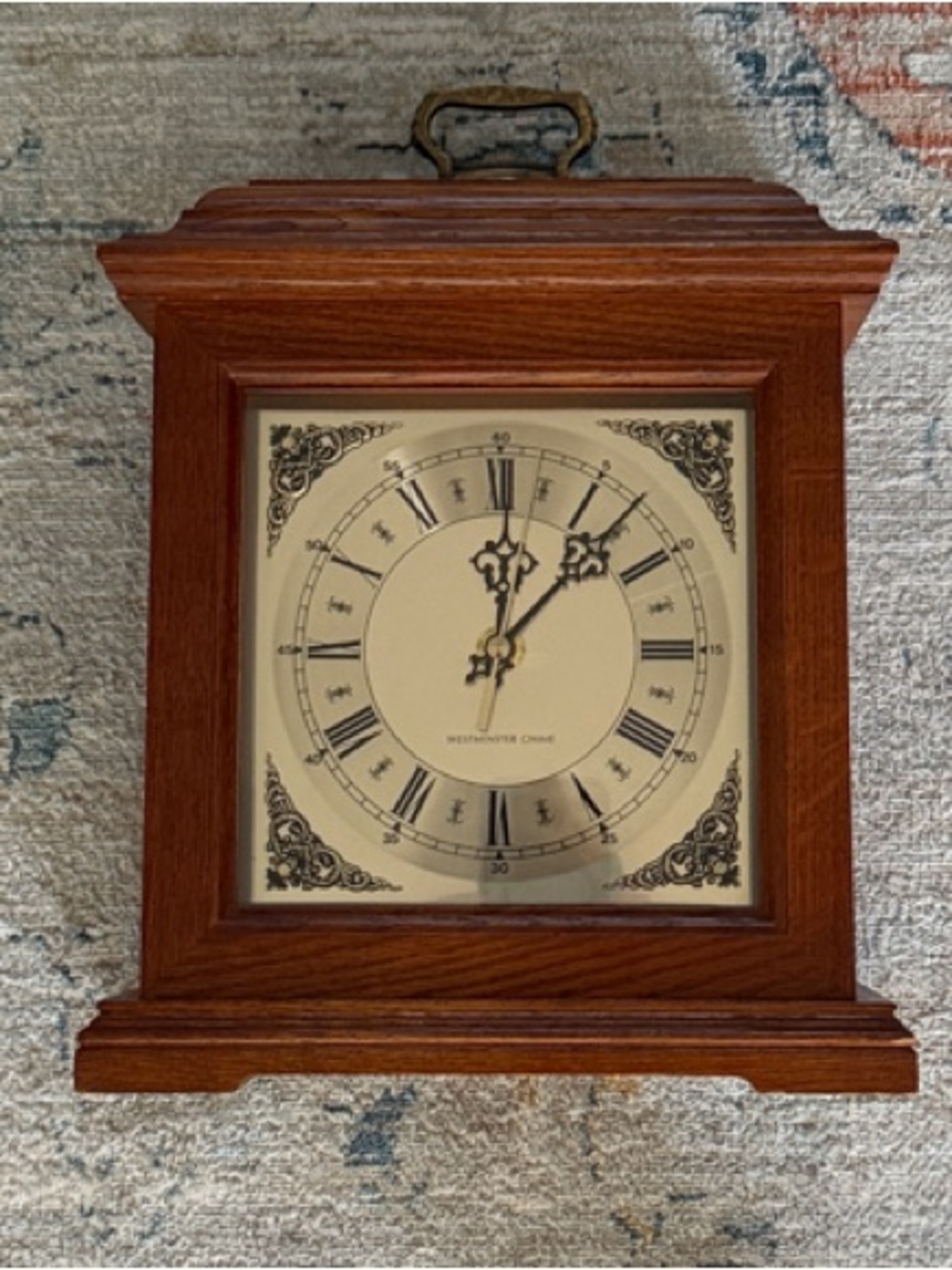 Westminster Chime Wooden Mantel Clock heavy Battery tested and works